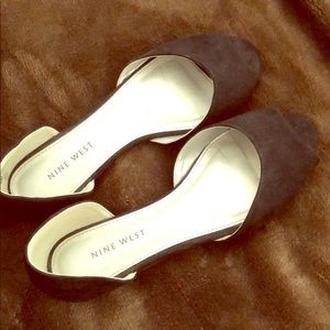 Peep toe Nine West flats 5